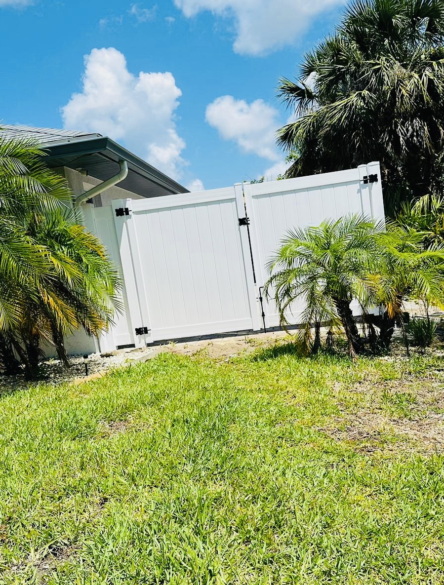 White PVC vinyl fence project